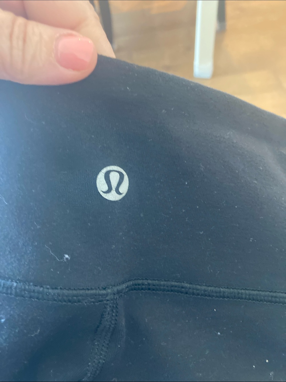 lululemon athletica Kids Black Capri Leggings - Picture 2 of 6